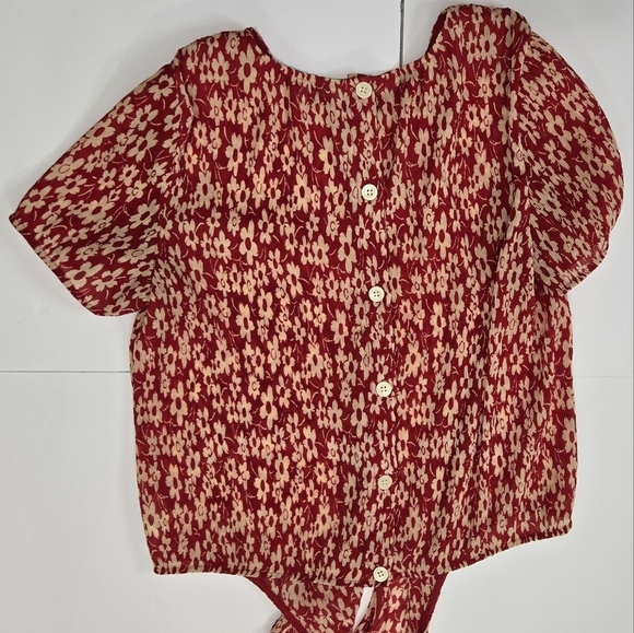 Madewell Red and White Relaxed Tie Front Blouse -Size S - 100% Polyester - Picture 9 of 9